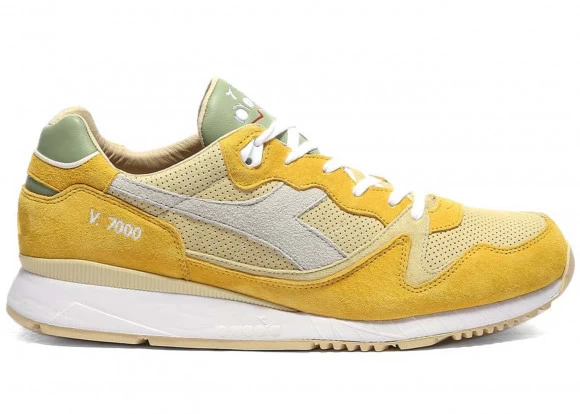 END. X Diadora V7000 LIMONCELLO Sneakers In Pastel Yellow 3 END. X Diadora V7000 LIMONCELLO Sneakers In Pastel Yellow